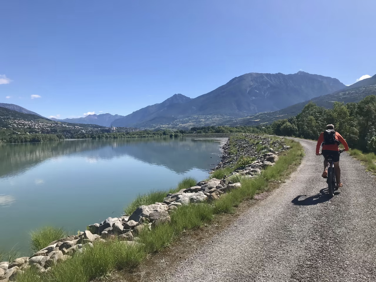 VTT lac de Serre-Ponçon