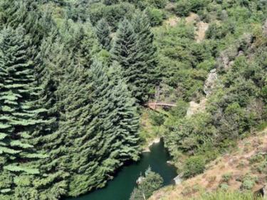 Tour du Lac de Villefort et croix de Gratassac