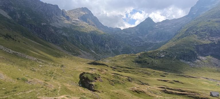 Mgr10. Jour4. Bivouac au lac d'espingo