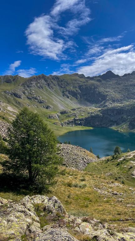 Montée aux lacs de Vens avec le fiston