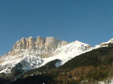 Les Dolomites Françaises au soleil