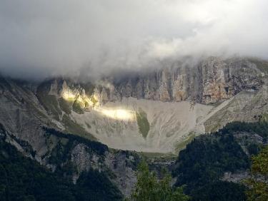 Casse du Ferrand et Grotte de la Fétoure